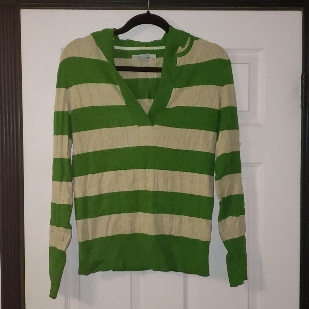 Old Navy Sweater
